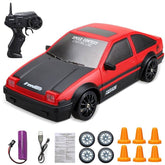 Carrinho de Drift e de Corrida com Controle Remoto (+4 Pneus e 6 Cones Extras)